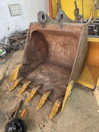 كيله جلاد • متر و١٥ • بوش وسنون جدد