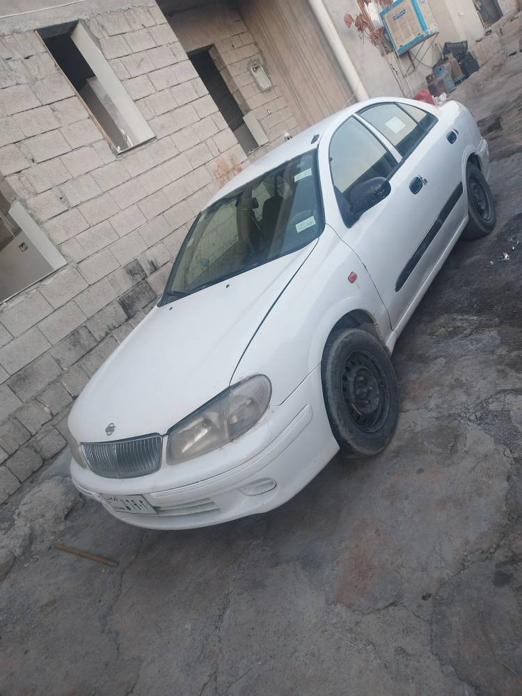 نیسان سە نی مۆدیل 2003بڕاوە گێڕومە کینە و توندوتۆڵی بە شە رت نرخی 33گە ڵا *********** رانية, السليمانية
