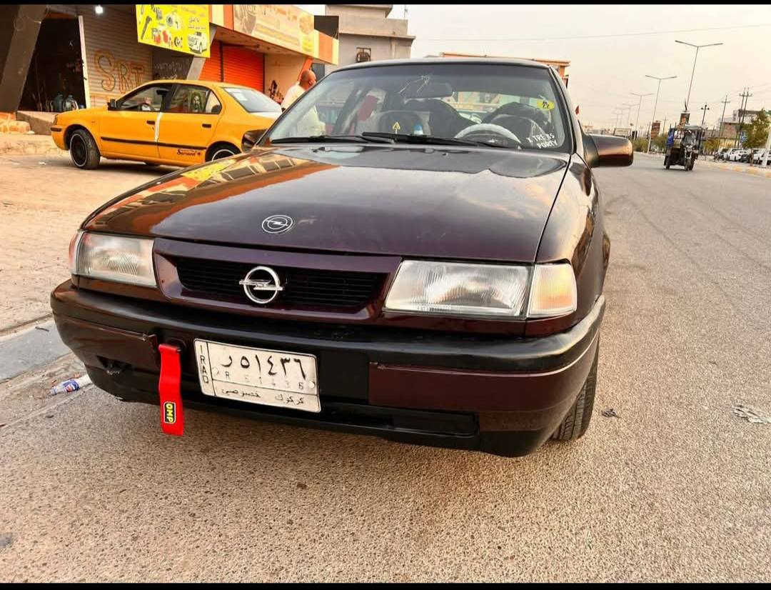 اوبل فكترةحجم 20 موديل 92 رقم كركوك شرط التحويل     صبغ جمالية كربون بنزين بيها  السعر 38 وبيها مجال  //***********

