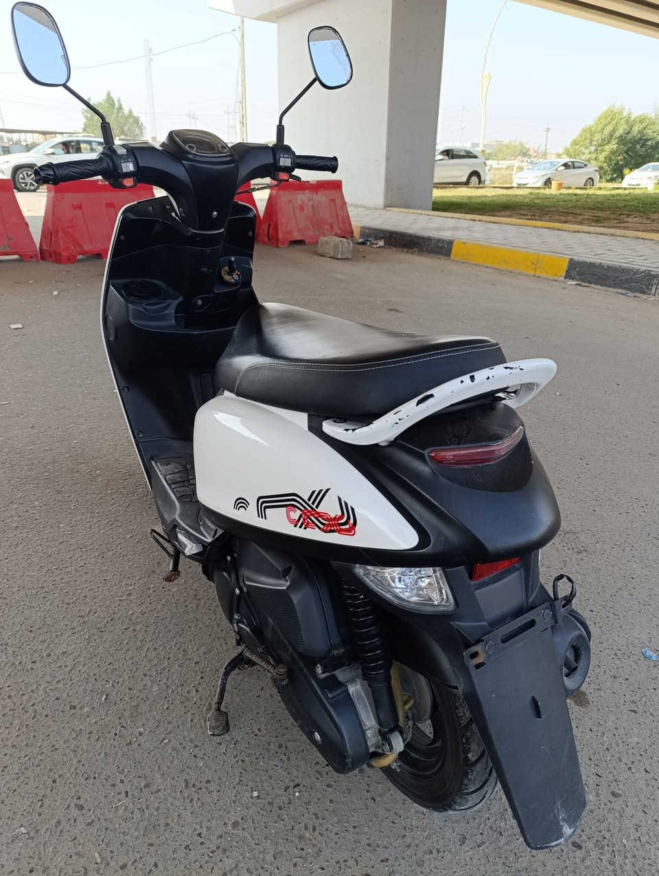 السلام عليكم للبيع ماكس بوليس موديل 25 جديده استعمال 8 اشهر فقط أي نقص مابيه السعر 800 المكان كربلاء طويريج للاستفسار الاتصال ***********
