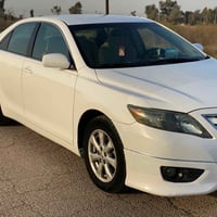 كامري ٢٠١٠ • وارد أمريكي • بدون صبغ