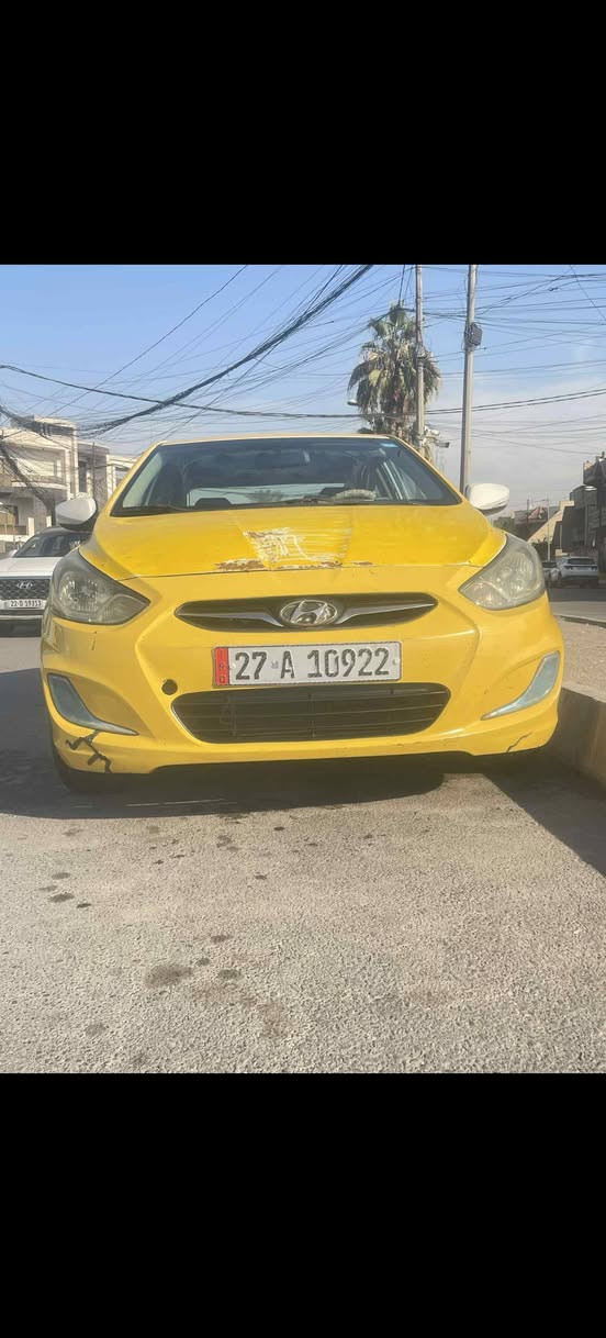 اكسن مضلع موديل 12
كير ومحرك شرط
تدفه تبريد
سنويه 30
رقم انكليزي
هيه وغرامات صفر
السياره ضررها جاملغ اليمين وبيها تلقيطات مال تكسي
ابيع اقصاد فقط رقم تلفون ***********
