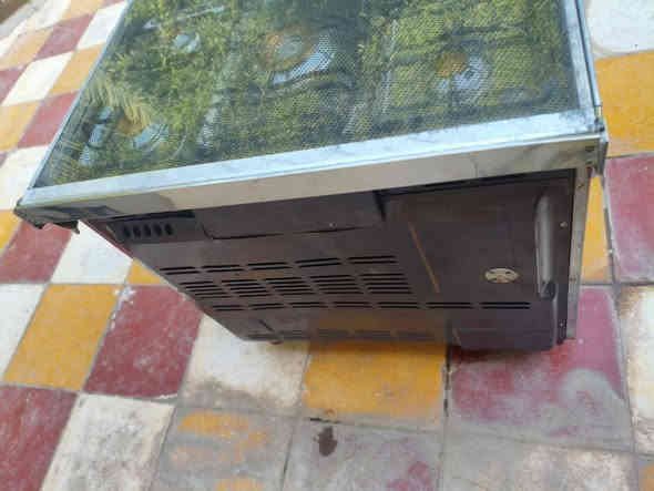 السلام عليكم كريازي جديد باب اول نضيف جدآ جدآ جدآ نار فرن فول ضمان شهر صيانه بيتك مجاني العنوان الحله نادر ٣ تليفون ***********
