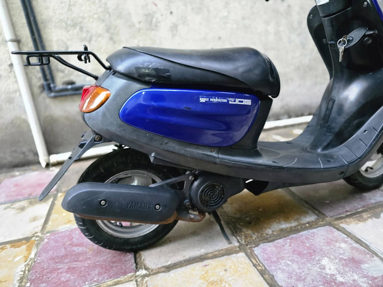 السلام عليكم دراجة منغولي لون ازرك مكفوله دراجه قبل فتره مطلعها من الحاويه مكان ناصريه مركز ***********
