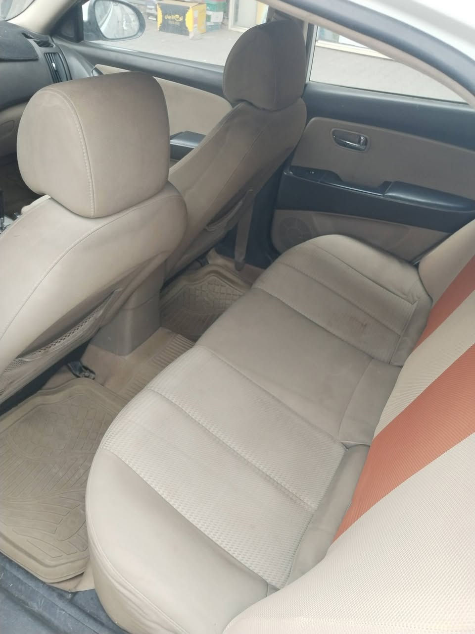 للبيع النترا مقدس 2010 محرك 1600 مكفوله فقط بارد مكانين وكرت صبغ  دكشن عالي حداديه جيدة َمنظومه تبريد جديدة السيارة ماناقصه شي بالعافيه على الياخذها
السيارة بأسمي سنويه ل 2029 
السعر 118
مكاني نجف / كوفه
رقم الموبايل ***********
