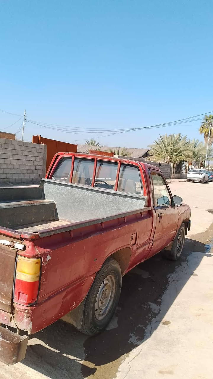 السلام عليكم 
للبيع 
تويوتا بيكم 85 
تفاصيل واستفسار الاتصال على الرقم ***********
