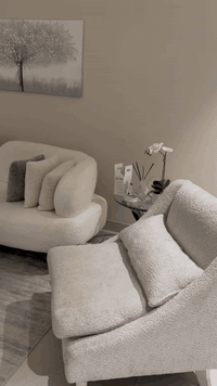 تخمم قنفات من هوم سنتر استخدام جدا قليل مكون من قنفتين كبيره وكراسي عد...