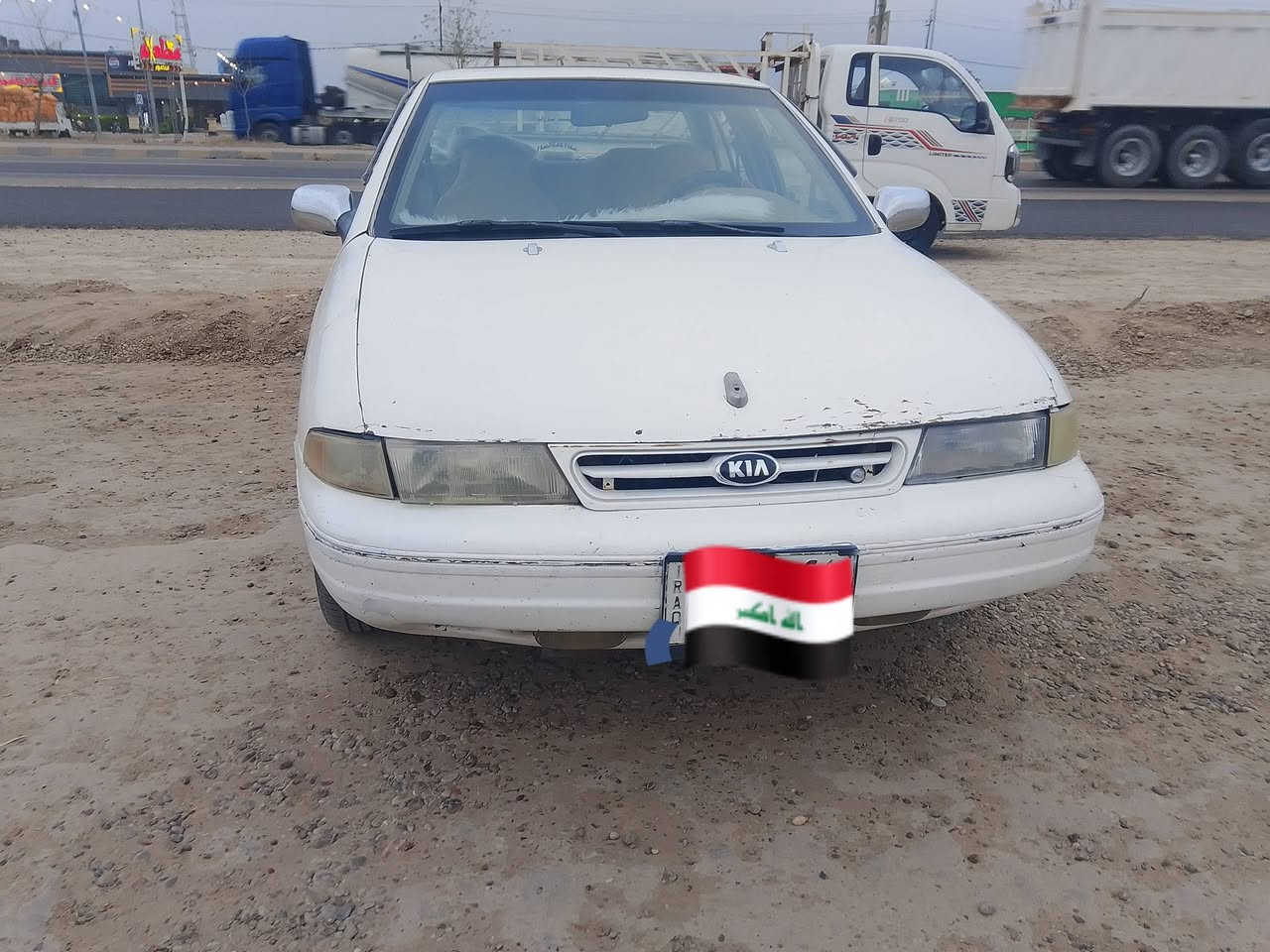 سلام عليكم سيفيا موديل 94
السياره جاهزه كير محرك صدر امامي خلفي تبريد تدفئه شغال 
رقم بغداد سنويه ماصاقطه 
السياره بيه شويه خياسات بجاملغات الوره مثل ماموضح بصوره 
السياره كهربائيات يرادله ترتيب شويه عداهن ماكو واي ستفسار اتصال ودلل 
مكان الدجيل والسعر 28وبيه مجال حك جيتك 
***********
