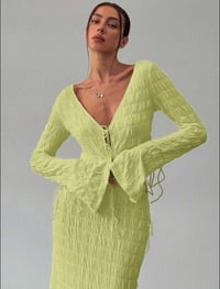 سيت شي إن L-XL • تنورة L-3XL • حذاء بوهو ٤٠