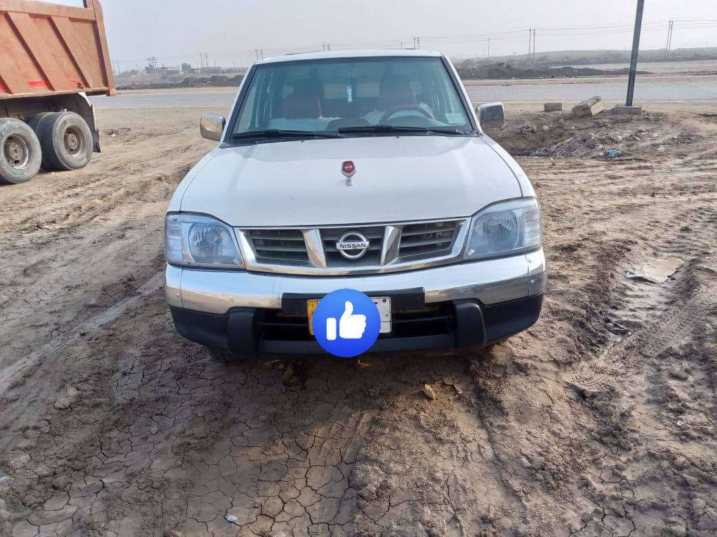 سـلام علـيكم بيك اب نيسان 2012مكفـوله كفاله عامه محرك ما مفتوح رقم ذي قار سياره  ع وضـع شـركه شراي ينتصل 
‏‪ 0782 275 5394‬‏مكلف في نشر
