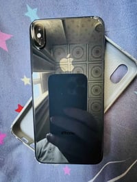 ايفون اكس اس ماكس • ٦٤ • البياع