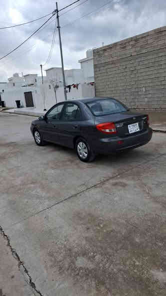 (***********) (***********) كيا ريو كير عادي موديل ٢٠٠٧ كير و محرك شرط تبريد و تدفئة شغال حدادية مالها مضبوط داخل غرفة سيارة حيل نظيفة سيارة عام بخ للجمالية بس رش بدون معجون علمود تكحيل ضررها فقط باب سكن سعرها(٥٠) مكانها قضاء بردرش بين اربيل و دهوك اكر
