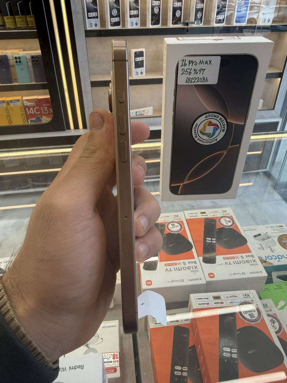 ايفون 16 برو ماكس الذاكرة 256 بطارية 97 ماستر بسعر 1.350.000 دينار
نظافة 100% 

العنوان شارع الربيعي عمارة محمد وياسر 
محل عين الصقر 

للاستفسار. ***********
