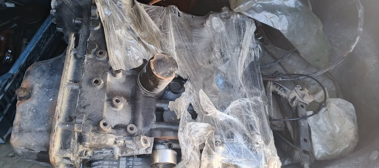 سلام عليكم مكينه بي واي دي جي 3 اوتو للبيع مديل16 مكينه مجفته شغل فول مكاني كربلاء ***********
