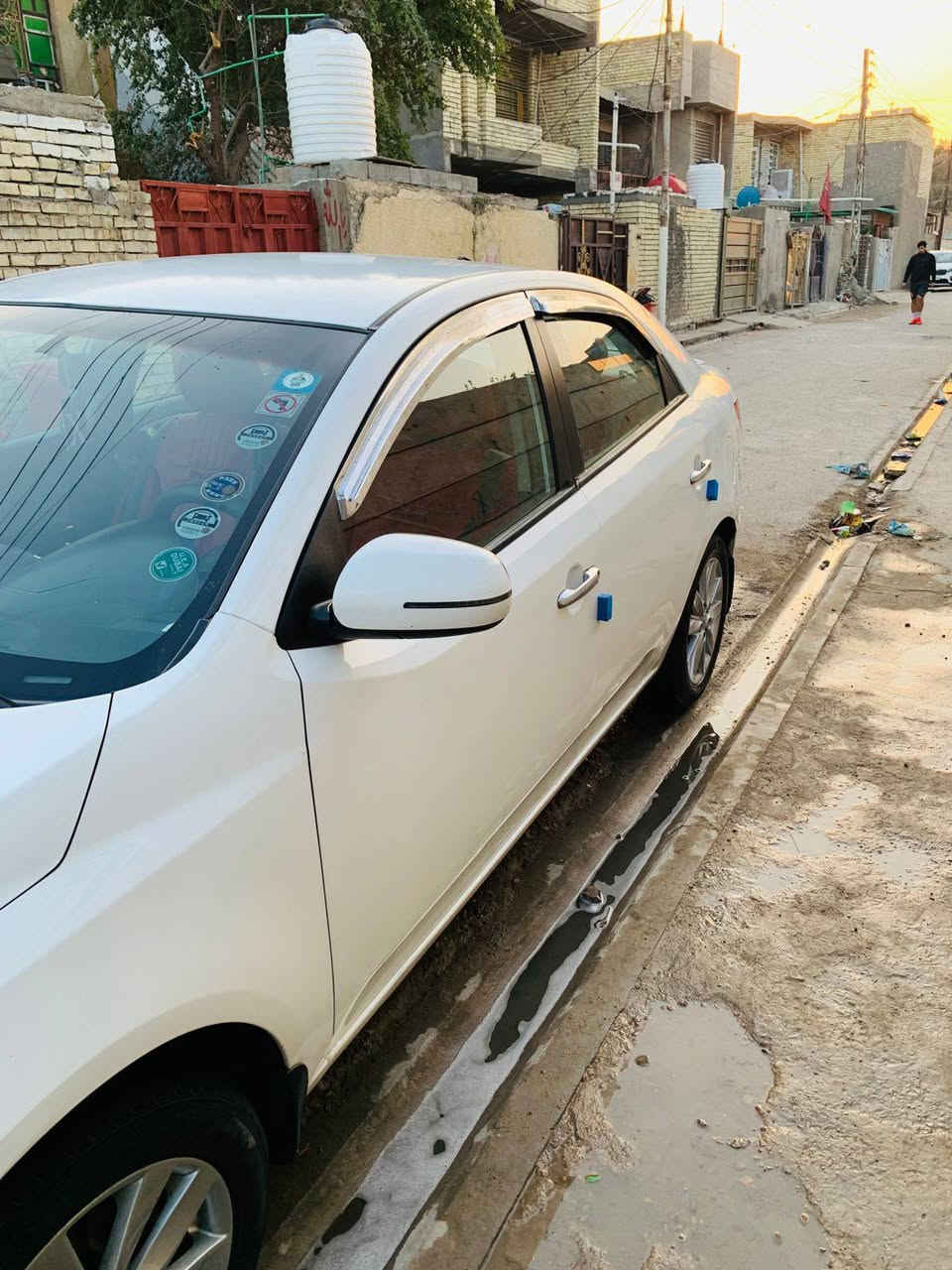 سلام عليكم سيراتو 2013خليجي مكينه 1600دوش على وضع شركه كير على وضع شركه سياره كفاله عامه عده شويه بارد بل جاملغ الخلفي وشويه بل باب بجم كبس كير مكينه حداديه كفاله عامه تبريد ثلج تخم تاير ويل كروم باتري جديد خط بانزين جديد اي نقص مابيه سياره موصفات سياره اشير بل مري شفتات ستيرن تحكم صفحتين عنوان سياره بغداد المعامل سعر 113وبيه مجال حك الجيه ***********
