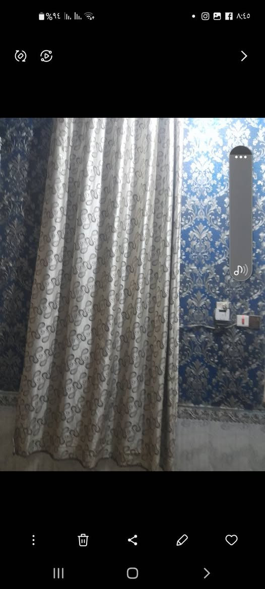 بردات للبيع الطول 3 امتار والعروض متر ونص الوحده وهايه العرض خمسه والطول اربعه امتار هاي الكبيره اللي يريد يراسلنه خاص
