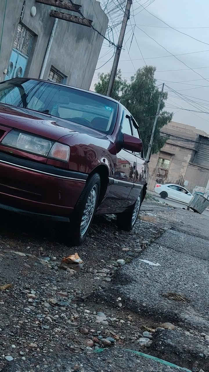 السلام عليكم 
فكتره للبيع 
بلا ضرر شرط 
مطوز سقف مالهه فقط 
سياره حلوه كاعده 
سياره مبدل سستم كامل شرط اصلي 
تايات نضاف شرط 
رقم جديد مصطره نينوئ
سنويه جديد شرط
محرك بدايه صرف فقط 
السعر 47 وبي مجال 
***********
