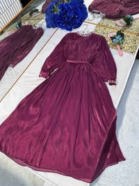 فستان طويل • خامة تركي • مقاسات ٣٨-٤٨