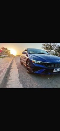 سلام وعليكم النترا مديل ٢٠٢٥  نص فول  ماشيه ٣٠٠٠ يعني زيرو   رقم بغداد...