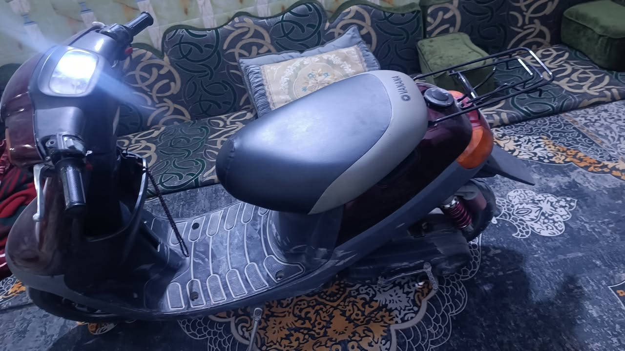 للبيع دراجه بطة ياباني فول مواصفات كلش حلوه مكينه مامفتوح هندر واحد نقصها باتري فقط فول نضافة شرط تفحص وتقتنع السعر 250بيهة مجال بصيط مكاني كربلاء حي النضال يم المستوصف للتصال *********** متواجد واتساب كذالك
