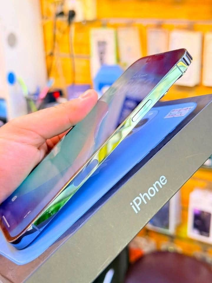ايفون 13برو ماكس ذاكره 256بطاريه 89‎%‎جهاز اخو جديد زلغ واحد مابي وتر بروف جهاز بمعنه كلامه نضيف هوه جديد سوه جهاز بي قطعه اصليه من ابل فحص حاسبه كوله نورمل ملحقات 
ضمان 5ايام من مركز 
سعر 650الف قفله من الاخير 
بغداد البياع 

***********
