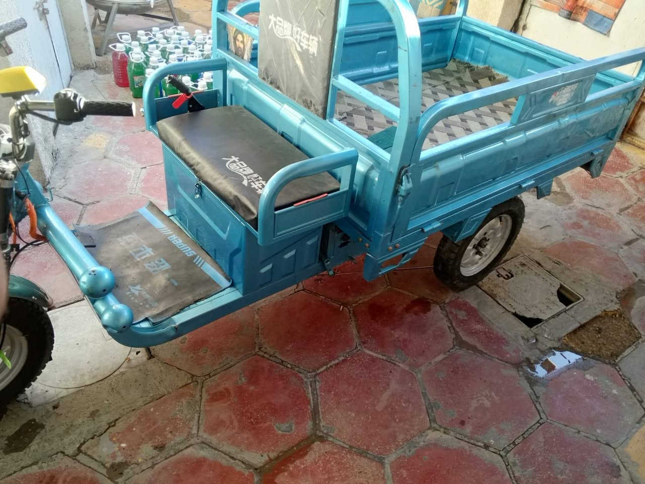 سلام عليكم ستوته شحن للبيع مديل ٢٠٢٥ نضيفه فول سعر مليون وبيه مجال مكان  بغداد مدينه الصدر. ***********
