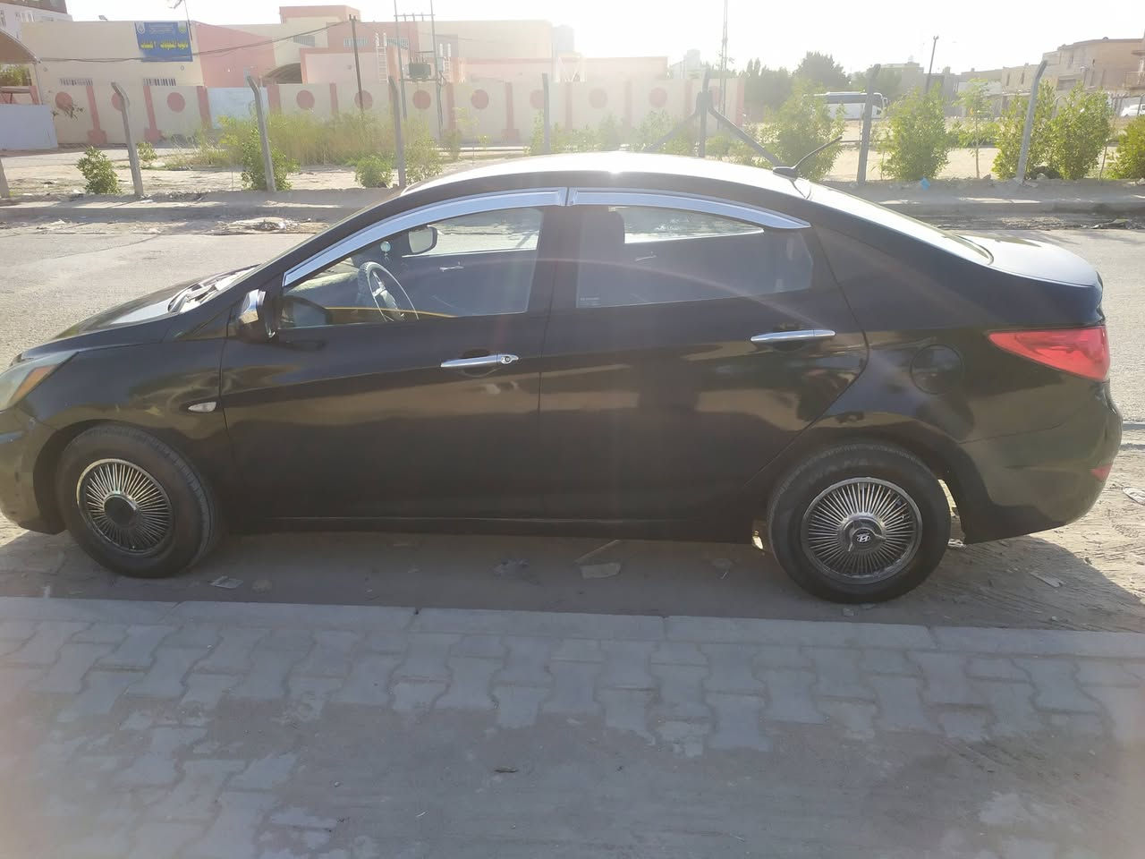 اكسنت وادر امريكي رقم انكليزي بغداد مصبوغة عام بدون ضربة السعر ٧٣ ورقة موجودة بالنجف ***********
