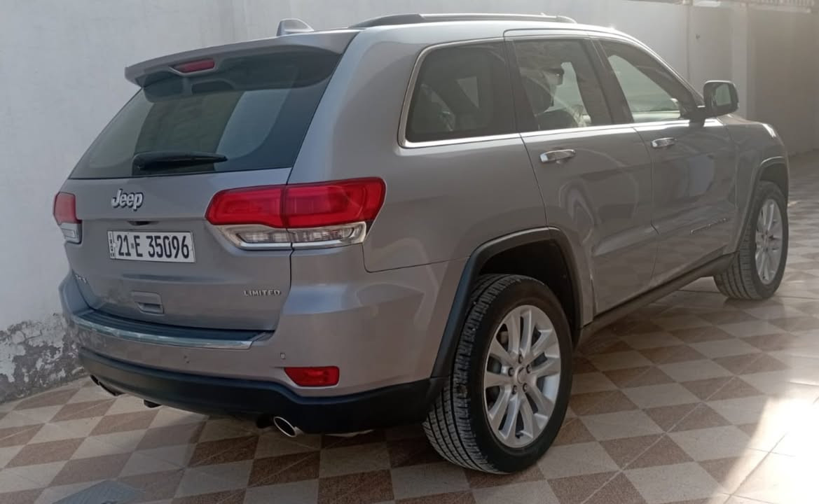 جيب موديل 2017 خليجي 
‏
‏✅ علّق "تم" ليصلك السعر على الخاص  
‏
‏سيارة انيقة ومرتبة
‏فول مواصفات بلاس
‏كفالة عامة
‏ماشي 110 ألف
‏السيارة باسمي
‏هزة وفحص جديد
‏📍 العنوان: الرمادي – الحبانية
‏ 📞 للاستفسار ***********
‏تابع الصفحة لتصلكم اخر عروض السيارات
‏الاعلان على الصفحة مجاني 
‏✅ الرد الي ✅
