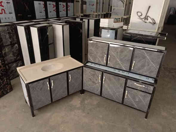 عرض خاص لفترة محدودة 💯💯
كاونترومترونص مع ملحق وسنك مرمر مترو20سعر 215
واتساب ***********
