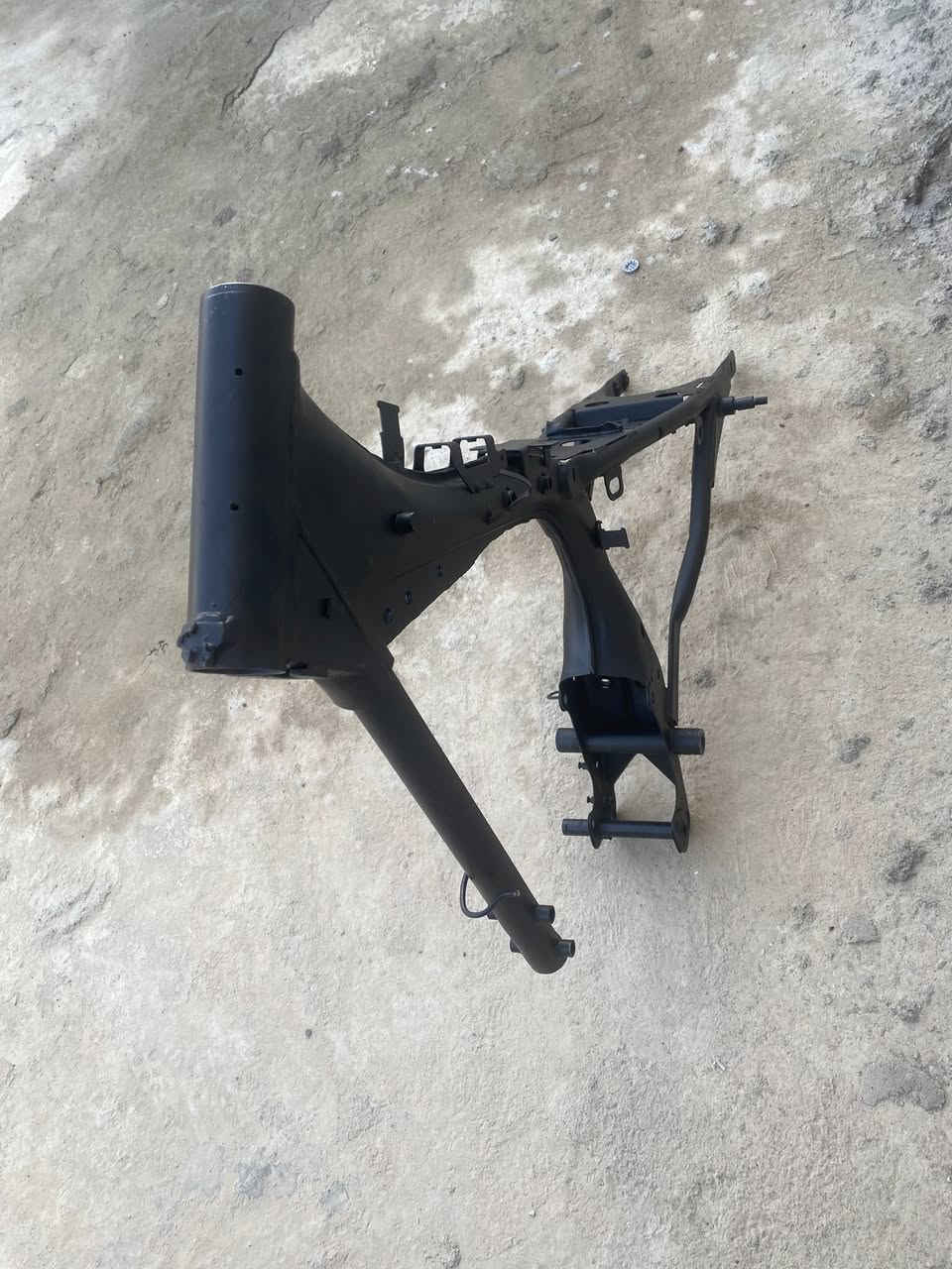 للبيع شاصي نامه نضافه فول  ماكني تعليم العالي   السعر 60الف قفلو الرقم ***********
