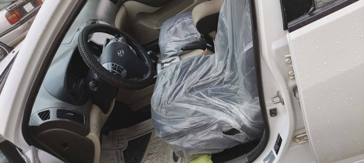 سلام عليكم النترا موديل 11 سيارة جاهزة كاربون بيهة سنوية لل30 تريد وكالة تريد تحويل شرط ضرر مكانات صبغ ابيع احزام بيهة طخة من مكان السبير خفيفه شراي باقي التفاصيل اتصل *********** ملاحضة خابر علة رقم اني مكلف بل نشر
