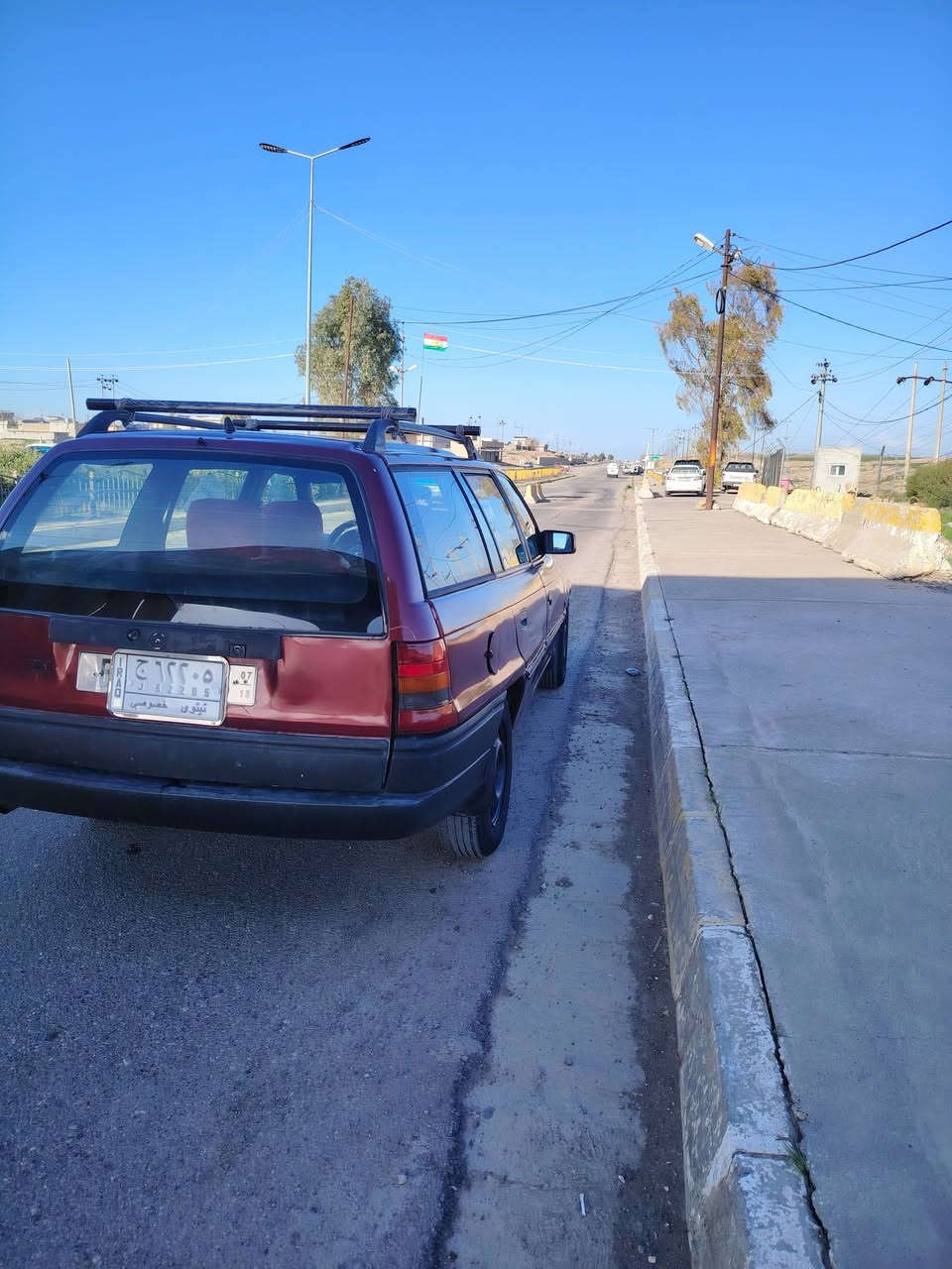 السلام وعليكم
للبيع. ااستره موديل 92محرك 16 شرط التحويل 
محرك وكير بشرط جديد كابون بانزين بيها صبغ جماليه 
 رقم نينوئ الماني سنويه 29 السعر 48 وبيها مجال العنوان ناحية الكوير 
***********
