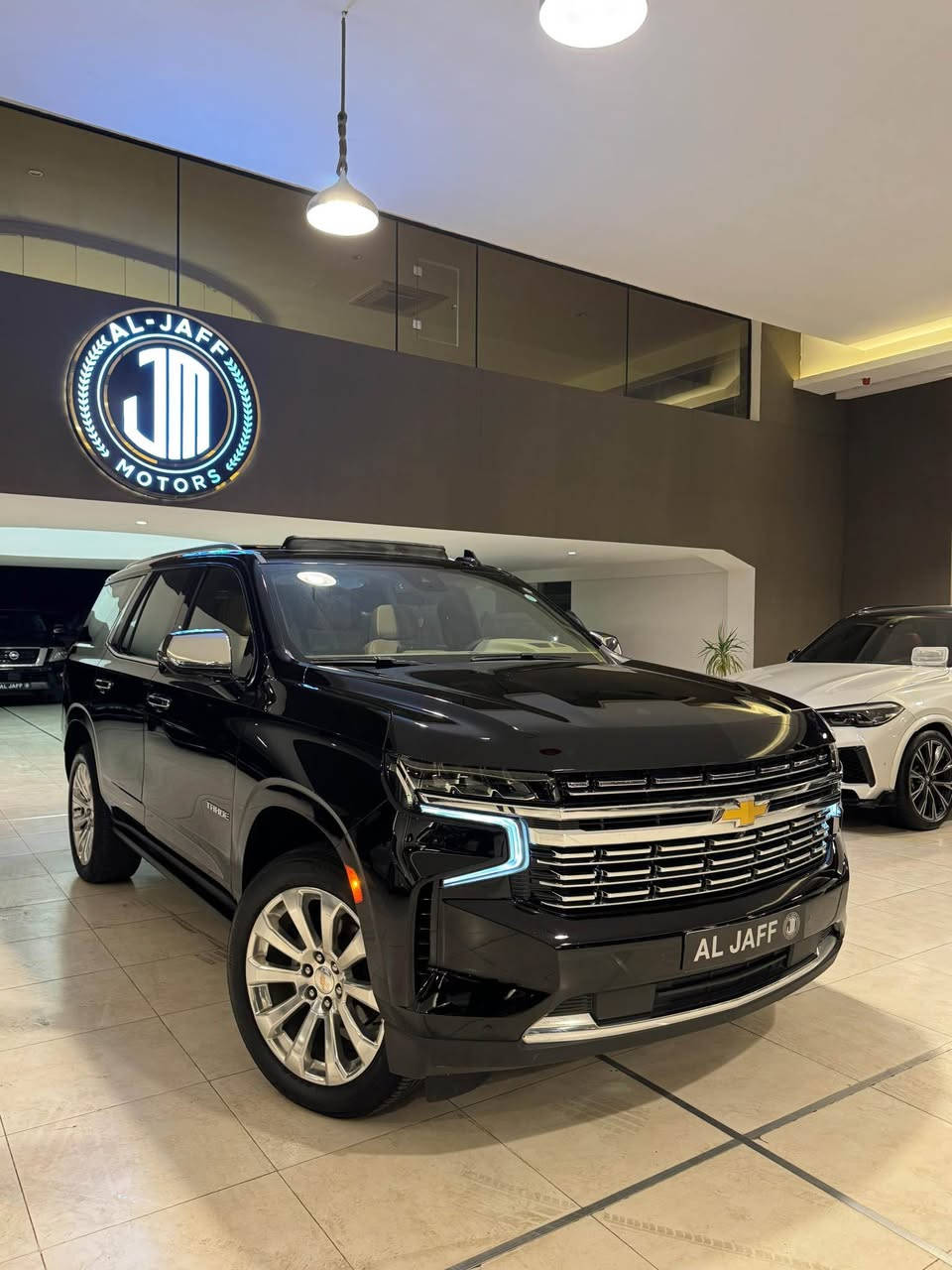 السلام عليكم 
للبيع فقط
خليجيه وكاله المنصور

تاهو بريمير موديل 2023
فووول الفول اعلى مواصفات كشنات تدفئة وتبريد وميموري داتا شو جكات دوسات كهرباء داخل جملي شاشات 3 كامرات 5 صندوك كهرباء وكيجات ديجتال شاحن وايرليس وثلاجة 
حساسات رادارات 360 درجة
كفاله عامه حتى الدعاميات وگير ومكينه بشرط
السيارة مرقمة وجاهزة
السعر: 540 $ ورقة 
العنوان: سليمانية المعارض الجديدة (الجاف موتورز)
للأستفسار:*********** كاوه جمال السليمانية, العراق
