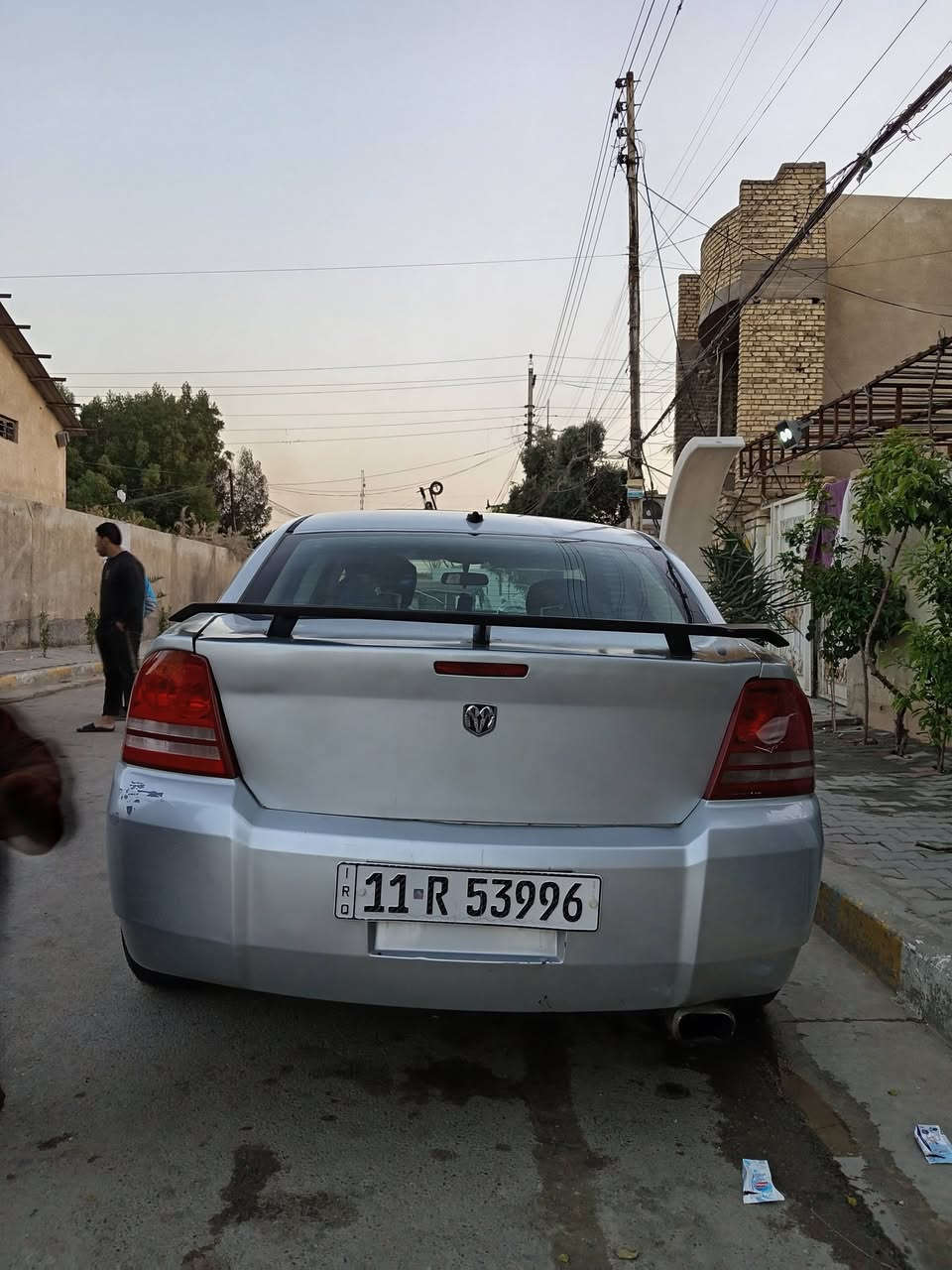 دوج أفنجر 2010 فول مواصفات فتحه كشنات جلد كهرباء مصبوغه عام سياره 
*********** جاهزه خير من الله  العنوان الحسينيه الراشديه
