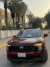 نيسان كيكس ٢٠٢٥ sr بلاس ماشيه ٢٠٠٠ زيروا  السياره بدون صبغ فقط بارد بل...