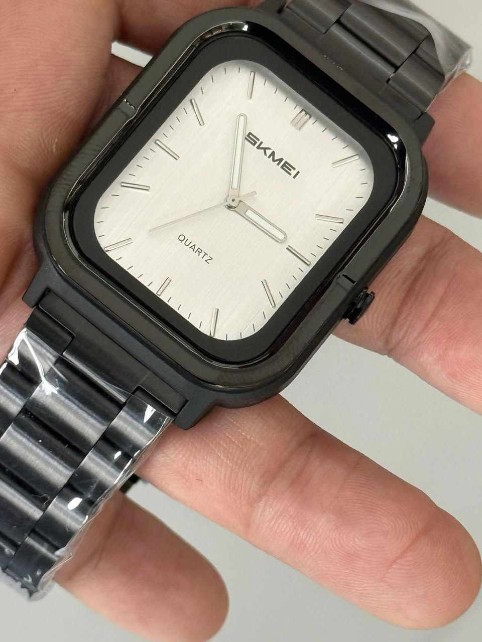 Watch Wholesale & CustomizationWith 20 years of professional watch manufacturing experience, we provide high-quality wholesale & customized watch services for global clients. Support OEM & ODM customization, flexible order quantity, on-time delivery and considerate after-sales. Choose us as your long-term watch partner for stable supply and win-win cooperation.


**إذا كنت صاحب هذا الإعلان وتريد حذفه لأي سبب، رجاءا أرسل رسالة إلى الدعم الفني**