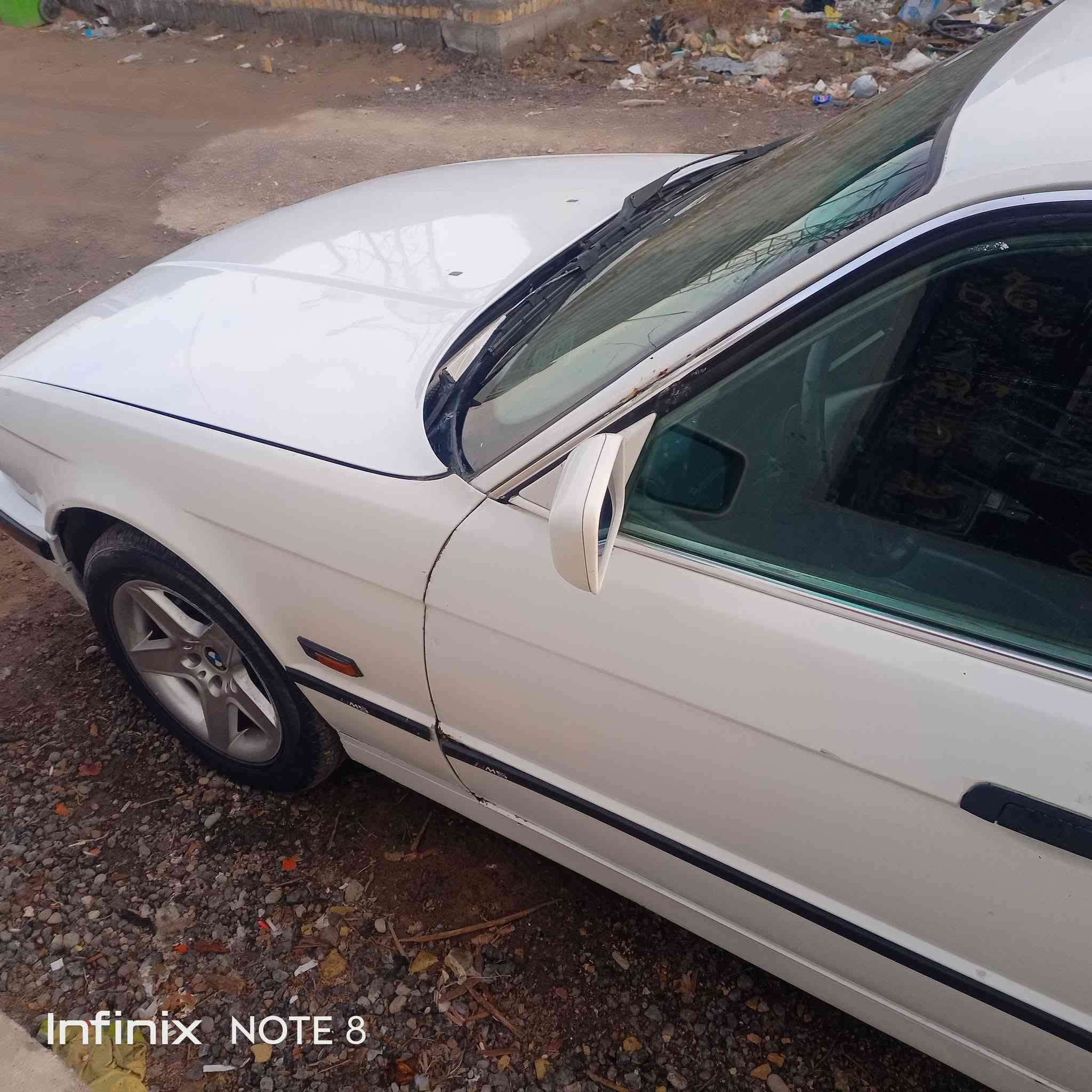 بي ام دبليو
للبيع او مروس 
525اصل محرك 6مسكر كير عادي ست نمر 
فتحه سقف طكتين تخم تاير حداديه كهربيات جاهزه سنويه ل27 شرط المداور 
دواخل جلد اسود شاشه فول عادي السياره قماره كنتاره 
وارد امريكي
بيع او مروس 
السعر 45وبيه مجال
المكان نجف


**إذا كنت صاحب هذا الإعلان وتريد حذفه لأي سبب، رجاءا أرسل رسالة إلى الدعم الفني**