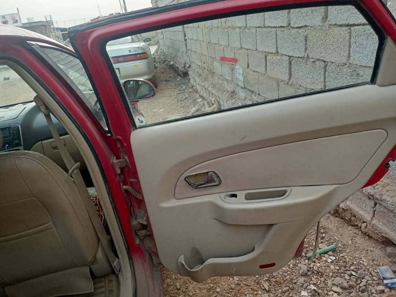 شيري فلاوين للبيع سعرها 13 كيرها جديد محركها بي بخار كلشش قليل اصلن مايبين بدايه سنويه استنساخ وراعيها بالبصره ماواصليله  مكاني ناصريه بالاسكان الصناعي *********** اتصل او واتساب
