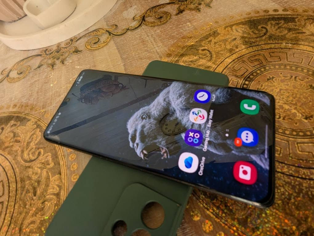 سلام عليكم اس ٢١ الترا جهاز امريكي ذاكره ٢٥٦ رام ١٢معالج سناب دراكن يعني جهاز طيار جهاز خطين فعالت شغالت اخر تحديث محدث جهاز مكفول كله فقط كامره اماميه بيهة شويه غواش خفيف بدون ملحقات مكاني بغداد وره سيطرت الشعب بغداد, العراق


**إذا كنت صاحب هذا الإعلان وتريد حذفه لأي سبب، رجاءا أرسل رسالة إلى الدعم الفني**