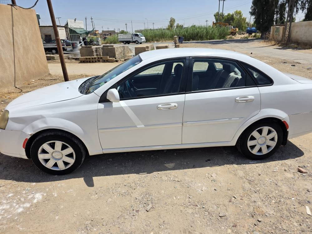 للبيع – شفروليت أوبترا 2008

🚗 شفروليت أوبترا

- موديل: 2008
- اللون: أبيض
- المحرك والگير: شرط
- السنوية: لغاية 2028
- السيارة باسمي وجاهزة لنقل الملكية.
- كابون بنزين
- الضرر: 3 قطع حسب السونار
  - جاملغ أمامي جهة السائق والسكن مبدل 
  - جاملغ خلفي فيه معجون بحدود شبر من جهة السائق

السعر: 70 (وبيها مجال 🙂).

📍 الموقع: كركوك – قضاء الحويجة

📞 للاستفسار: ***********

باقي التفاصيل عبر الاتصال. كركوك, العراق
