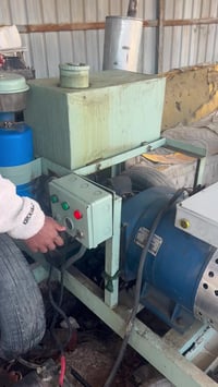 مولده كيه  للبيع   السعر ١٥ وبيه مجال الشراي يدلل الاتصال عل رقم خاص م...