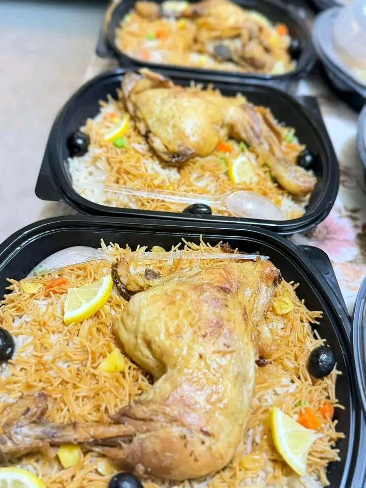 مساء الخير 
حجز مفتوح جميع لاكلات... متوفر توصيل داخل خالص 
تجهيز المجالس ....


**إذا كنت صاحب هذا الإعلان وتريد حذفه لأي سبب، رجاءا أرسل رسالة إلى الدعم الفني**