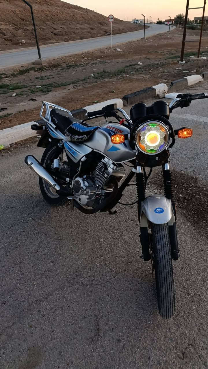 سلام عليكم دايون عضم للبيع موديل 2022اوراق أصولي منفيس هم موجود دراجه نقصها بس استنده ثنائيه دراجه خير من الله السعر 1100 وبيها مجال مكان حله جسر بته 
رقمي ***********
