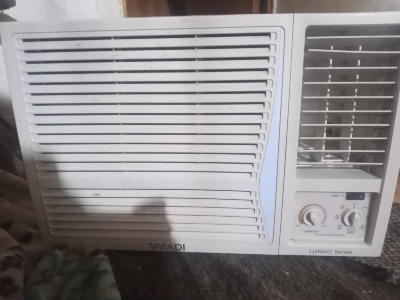 مكيف البيع اخو جديد
***********
