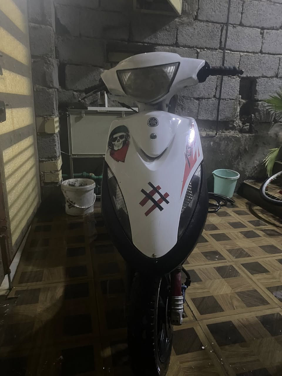 دراجة ماكس عدله للبيع 
حاله الدراجة: محرك مفتوح بوشه بلادي دراجة حلوه ونضيفه كفراتها حلوه دراجة سلف عداد سرعة ما يشتغل 
السعر: 450
رقم الهاتف: ***********
