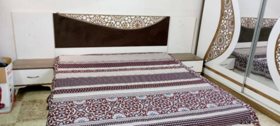 السلام عليكم متوفر غرفة نوم تركي 5قطع مستعمل سعر 300الف فقط 
العنوان. الحديد حي الأملاك قرب جامع طيبة


**إذا كنت صاحب هذا الإعلان وتريد حذفه لأي سبب، رجاءا أرسل رسالة إلى الدعم الفني**