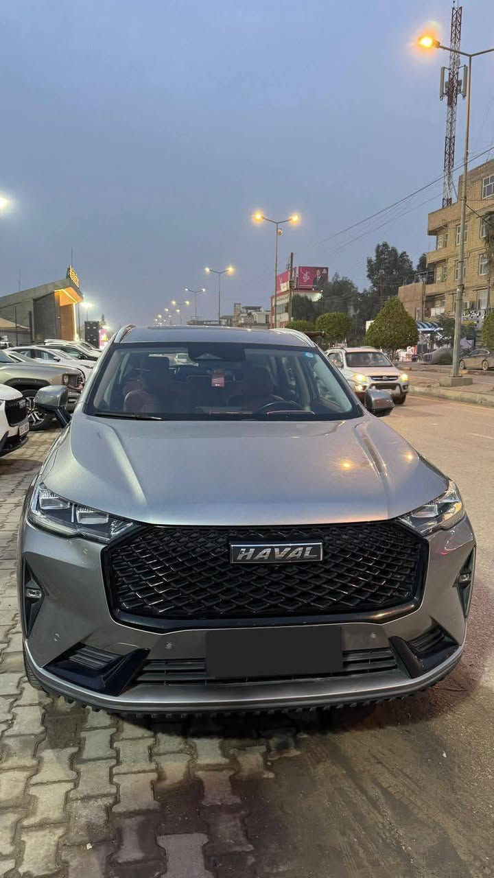 سلام عليكم هافال h6 2023 بلاك ادشن 
ماشيه ٥٠ الف 
فول مواصفات داخل الضمان 
مكاني كربلاء
السعر ٢٧ مليون وبيها مجال للشراي
الاتصال ***********
