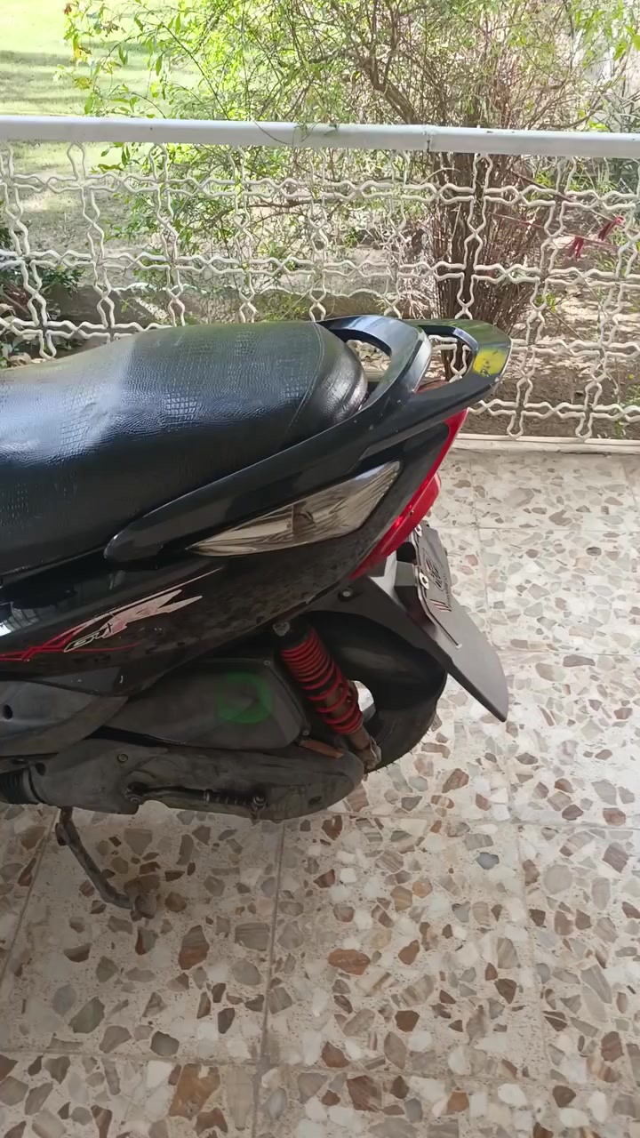 سلام عليكم 
دراجه للبيع ماكس ثعلب ***********
