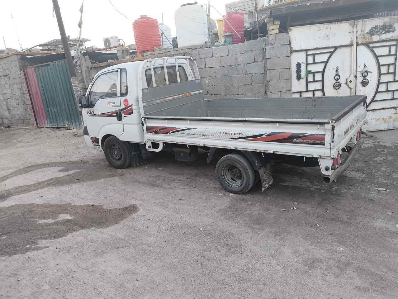 البيع بنكو 20شاصي مكفول شرط تحويل
بيه ضربه خفيفه مكانه بصره مكلف بل نشر تصل بيك خير وتدلل 
 ***********
