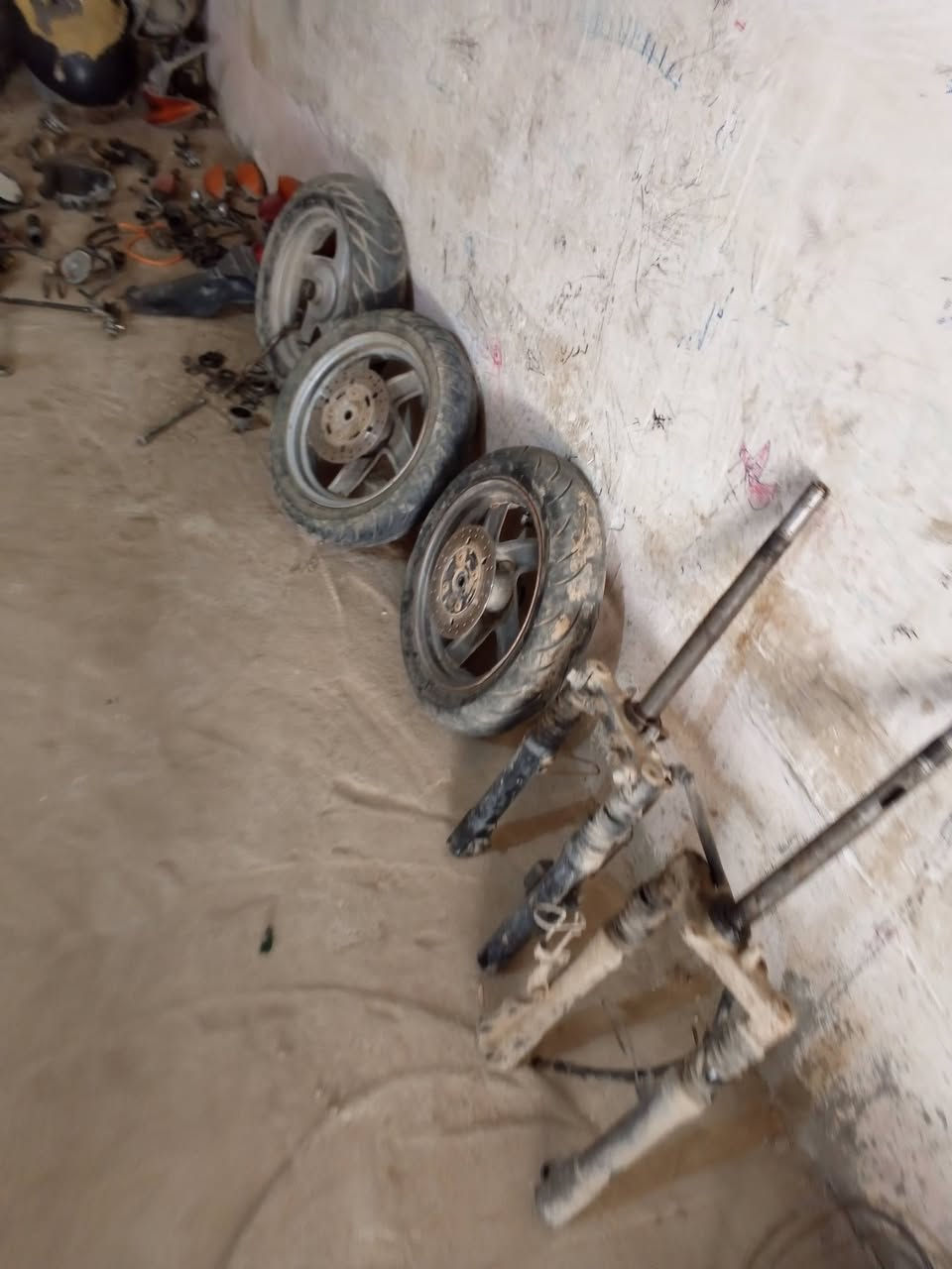 تفصيخ أغراض دراجه أكزز باسعار مناسبة جدا جدا لتواصل على الرقم ***********او مراسلة  الصفحه مكاني بابل
